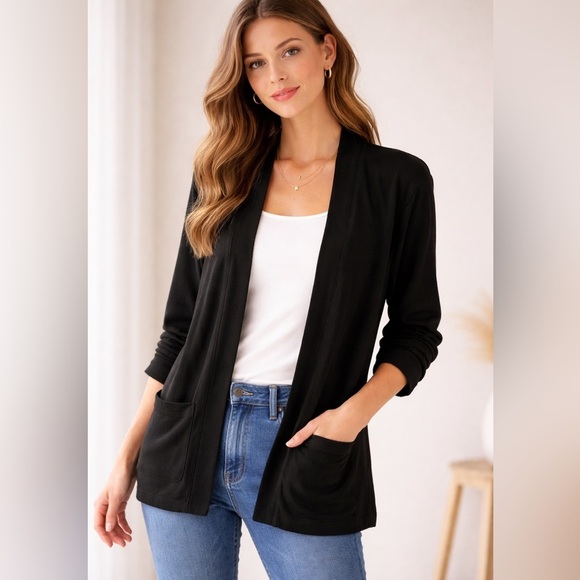 Wilfred Sweaters - Aritzia Wilfred free black open front kimono cardigan relaxed fit Small